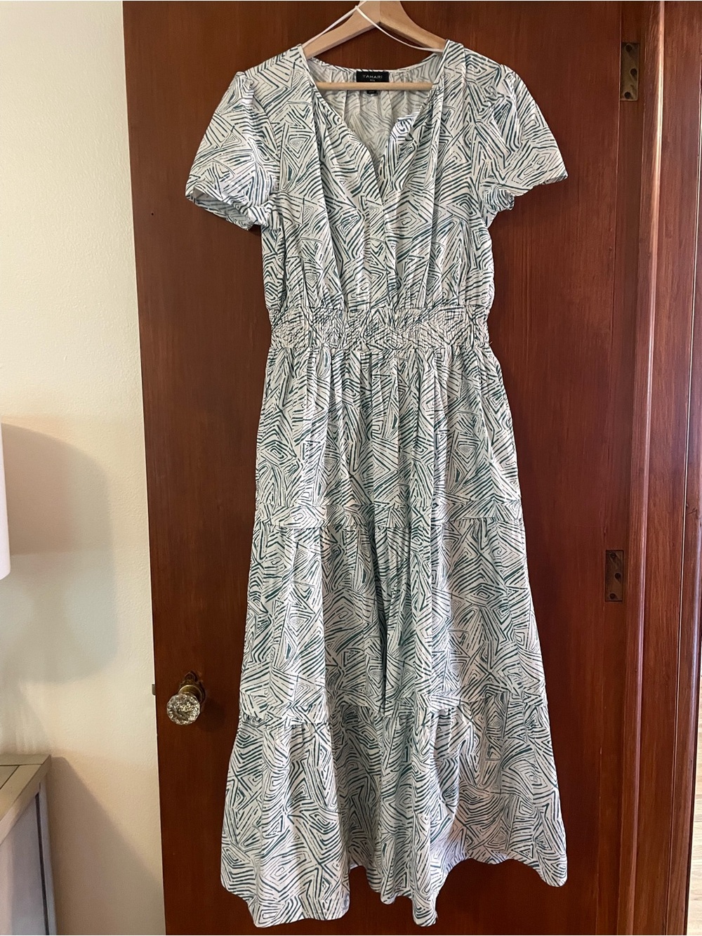 Tahari ASL White and Green Abstract Print Short-Sleeve Maxi Dress